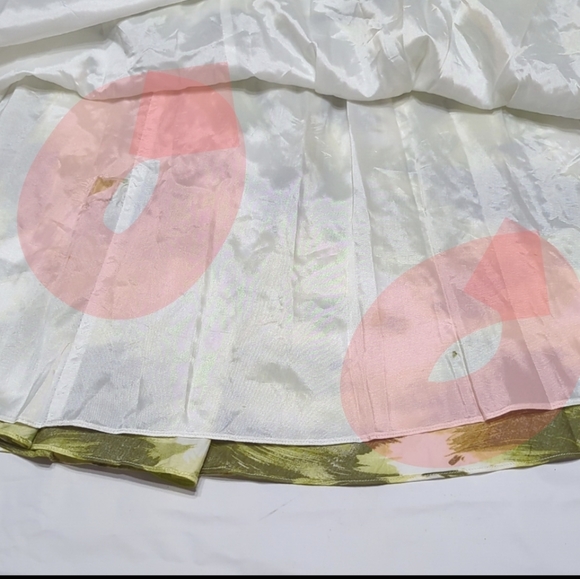 Elegant Yellow and Green Women's Dress - Picture 8 of 10